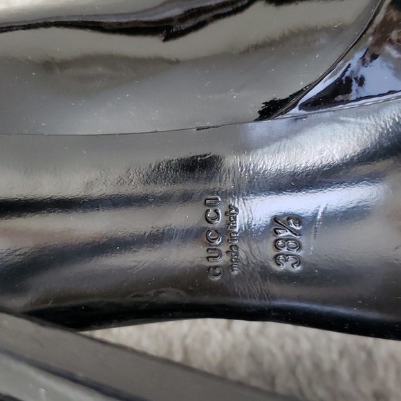 Authentic Gucci black patent heels - 38.5 - Picture 4 of 7